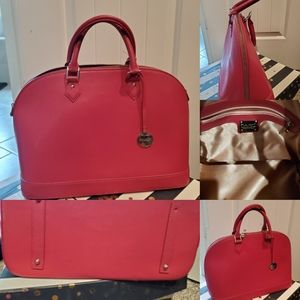 Pink leather handbag